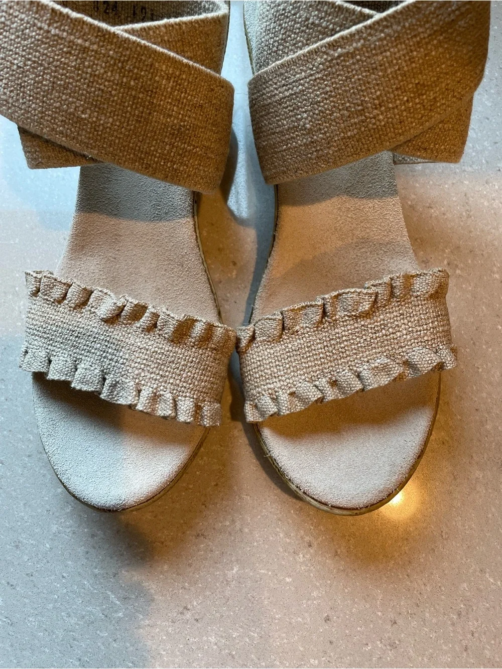 Charleston Shoe Co. “Carolina” Wedge | Linen Ruffle